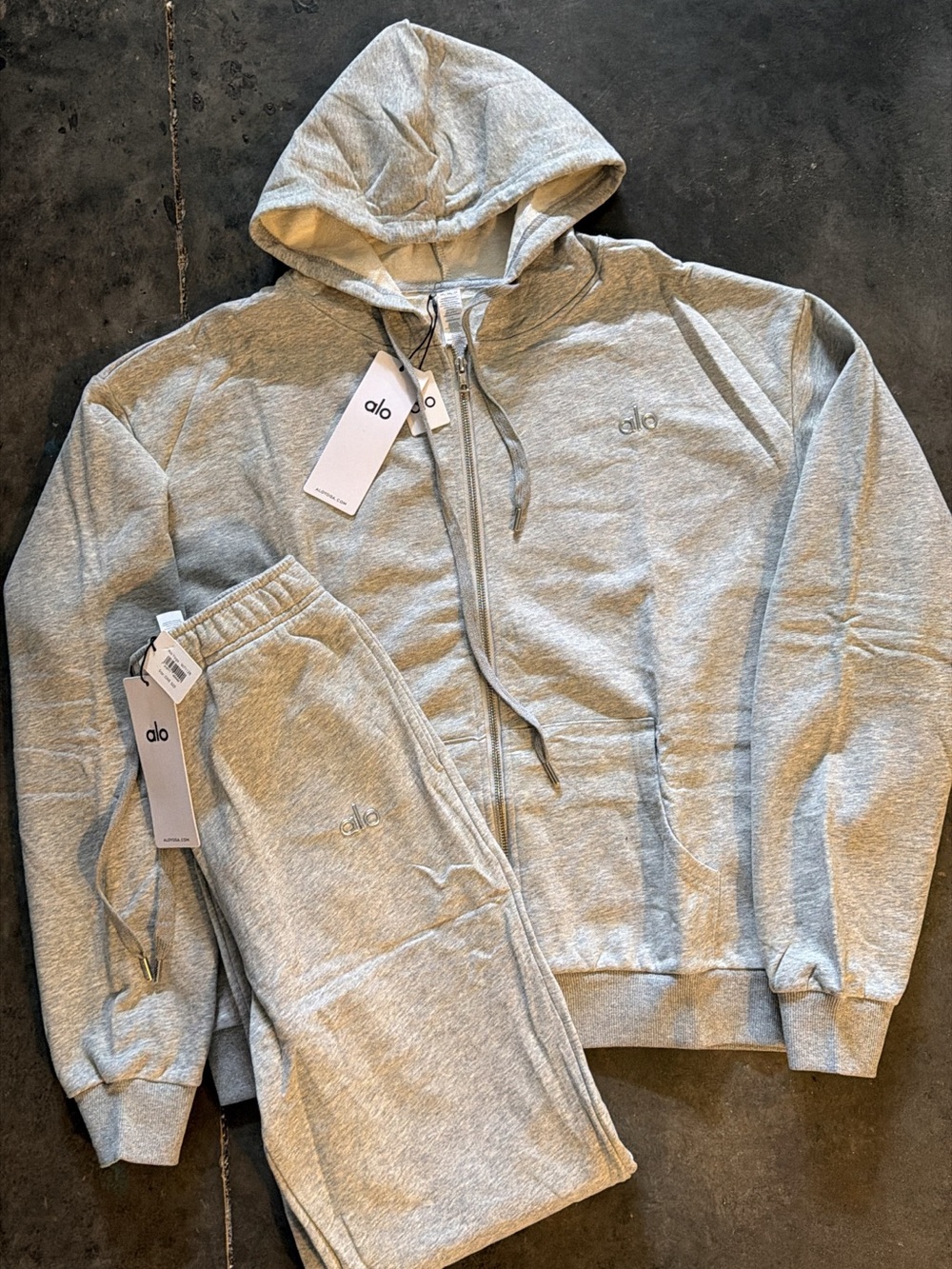 ALO Yoga Kids Heather Gray Full-Zip Hoodie & Jogger Set